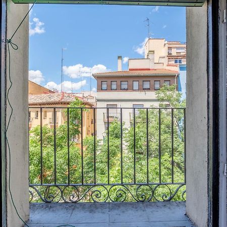 Apartamentos Coso Zaragoza Kültér fotó